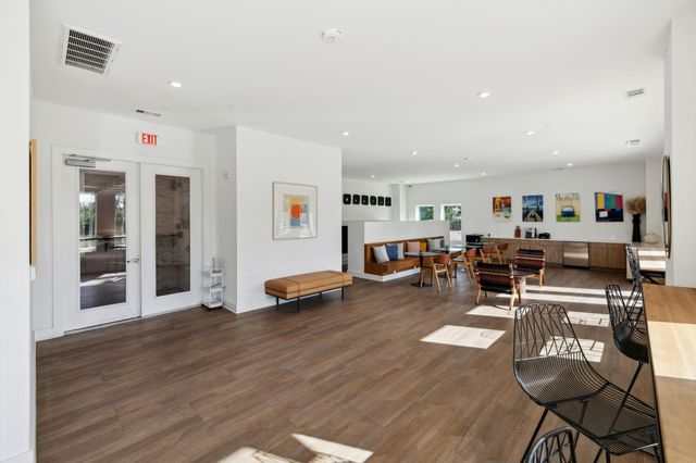 4802 S Congress Ave 215, Austin, TX 78745