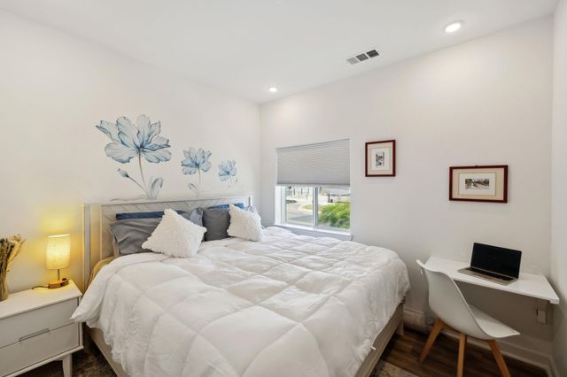 4802 S Congress Ave 215, Austin, TX 78745