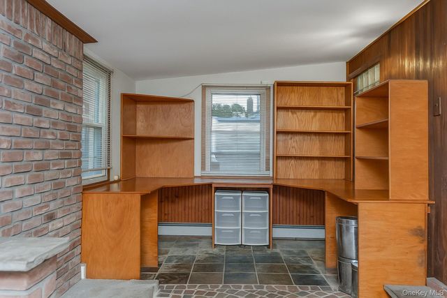 1012 N Ontario Avenue, Lindenhurst, NY 11757