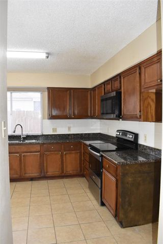8903 Kalewood Drive, Houston, TX 77099