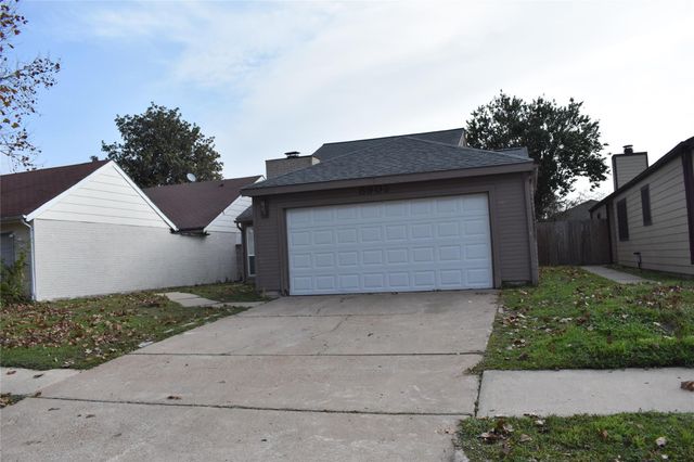 8903 Kalewood Drive, Houston, TX 77099
