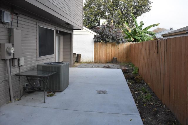 8903 Kalewood Drive, Houston, TX 77099