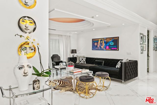 1455 Rising Glen Road, Los Angeles, CA 90069