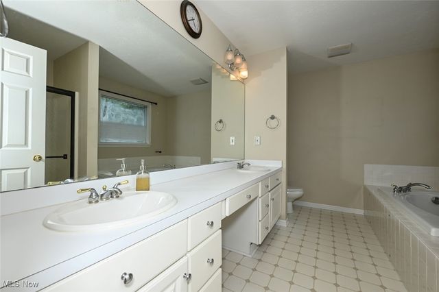 3113 Sparrows Crest, Akron, OH 44319