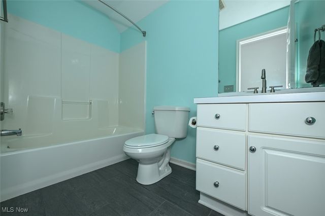 3113 Sparrows Crest, Akron, OH 44319