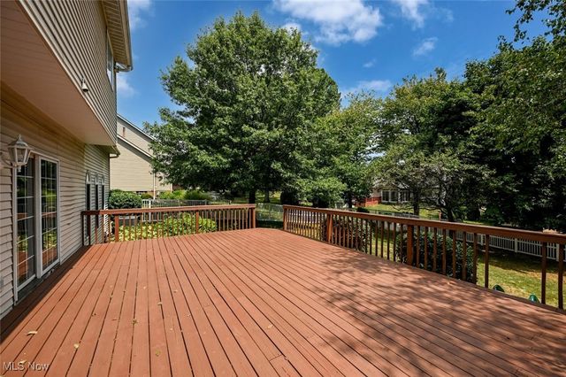 3113 Sparrows Crest, Akron, OH 44319