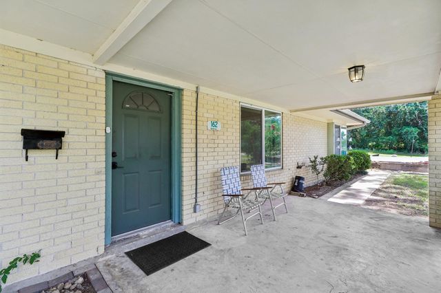 162 Indian Oak DR, Bastrop, TX 78602