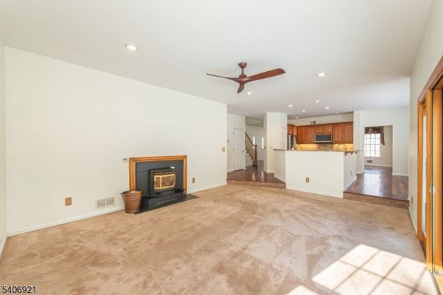 15 Vista Dr, Rockaway Twp., NJ 07005