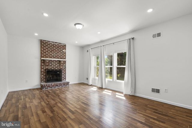 24000 CLARKSBURG RD, Clarksburg, MD 20871