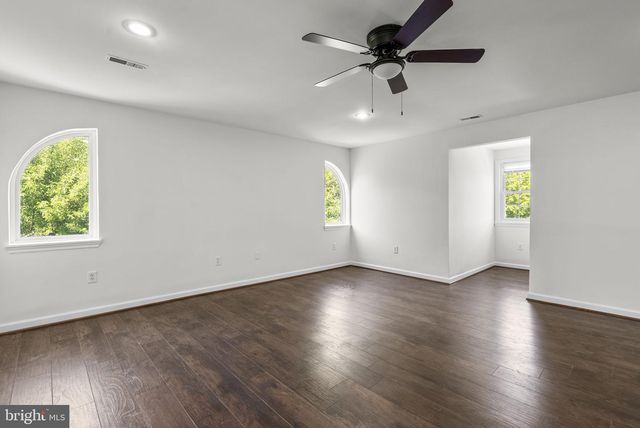 24000 CLARKSBURG RD, Clarksburg, MD 20871
