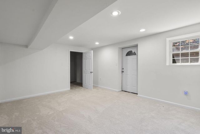 24000 CLARKSBURG RD, Clarksburg, MD 20871