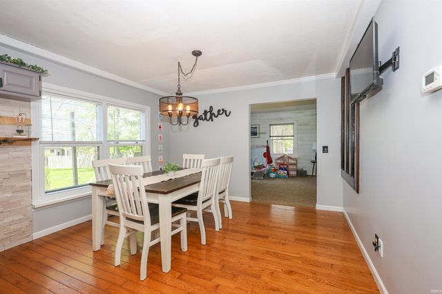 8209 Manor Drive, Fort Wayne, IN 46825