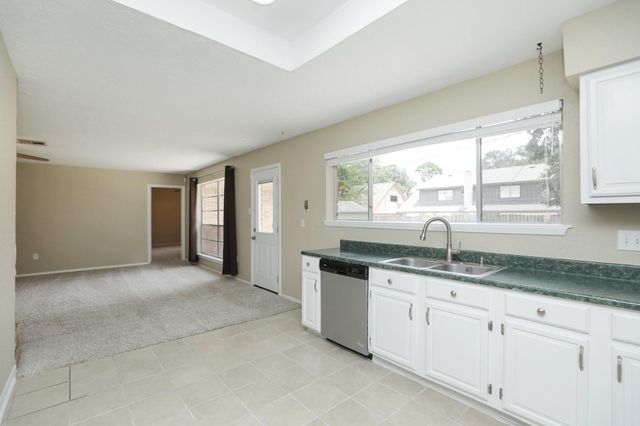 15822 Whipple Tree Drive, Houston, TX 77070