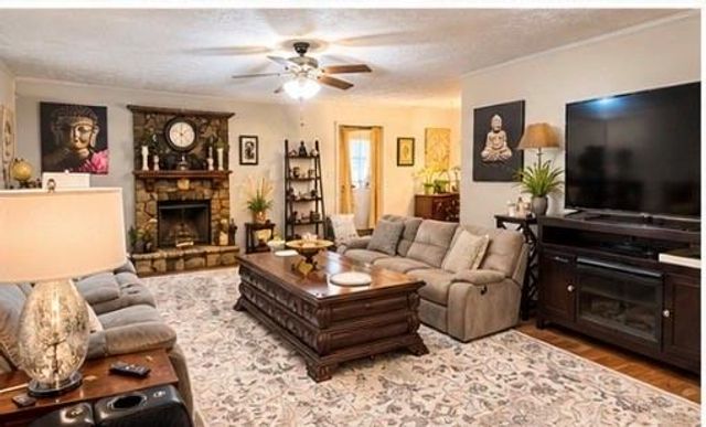 5846 Fox Run, Rex, GA 30273