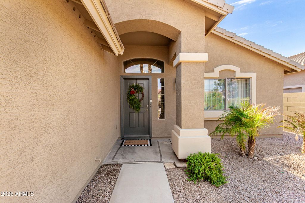 43301 W CHISHOLM Drive, Maricopa, AZ 85138 — photo 2