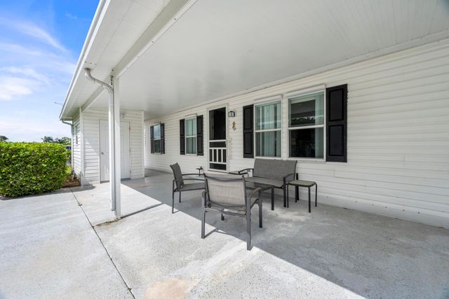 3700 Fetterbush Court, Port St. Lucie, Port St Lucie, FL 34952