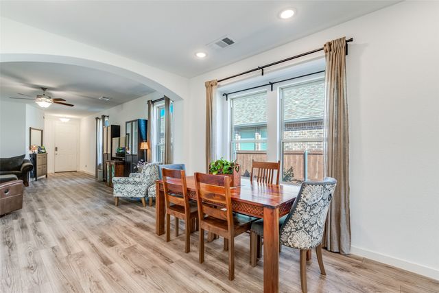 3520 Tulip Drive, Aubrey, TX 76227