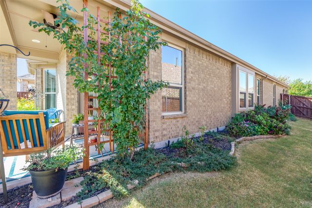 3520 Tulip Drive, Aubrey, TX 76227