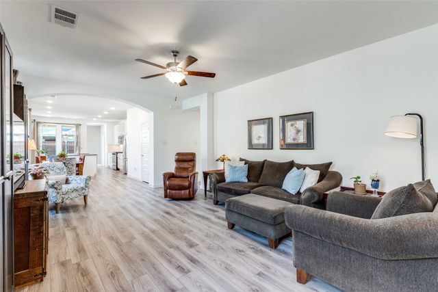 3520 Tulip Drive, Aubrey, TX 76227