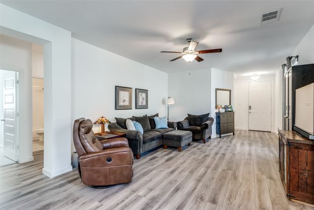 3520 Tulip Drive, Aubrey, TX 76227