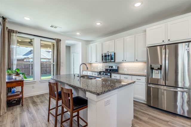 3520 Tulip Drive, Aubrey, TX 76227