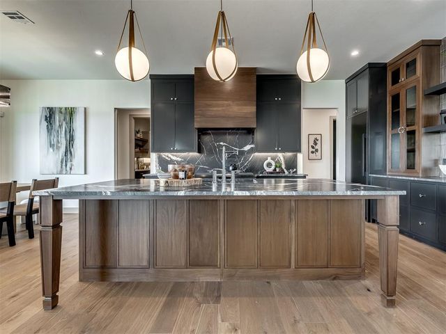 13112 Mackinac Island, Oklahoma City, OK 73142