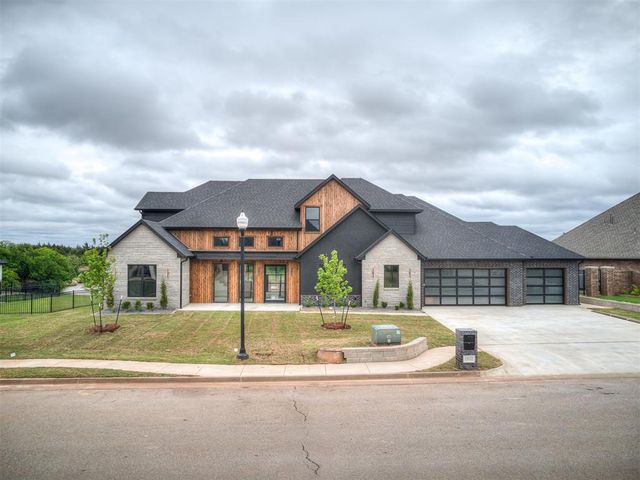 13112 Mackinac Island, Oklahoma City, OK 73142
