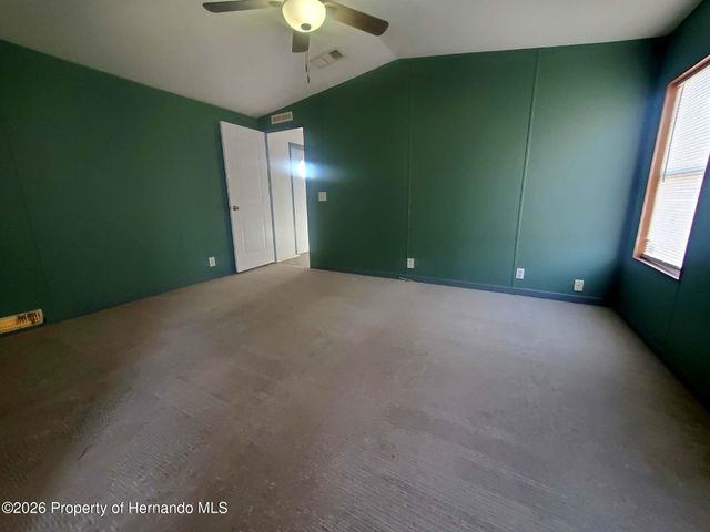 11414 Eskimo Curlew Road, Brooksville, FL 34613