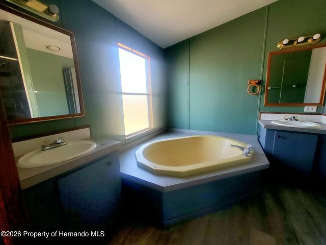 11414 Eskimo Curlew Road, Brooksville, FL 34613