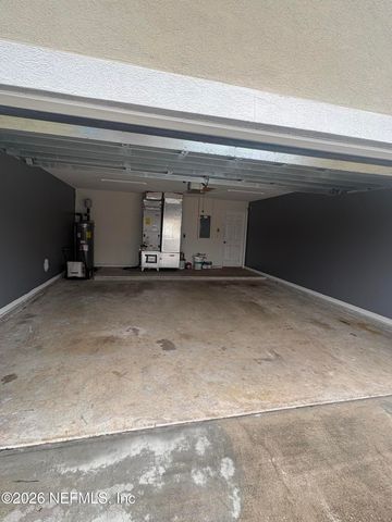 9266 PROSPERITY LAKE Drive, Jacksonville, FL 32244