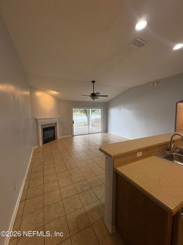 9266 PROSPERITY LAKE Drive, Jacksonville, FL 32244