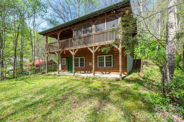 196 Friar Tuck Lane, Maggie Valley, NC 28751