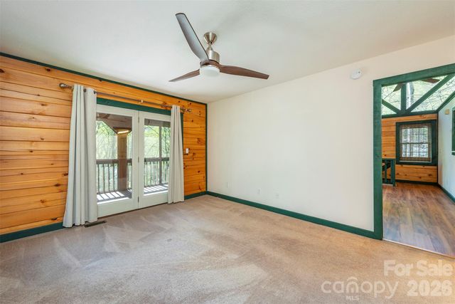 196 Friar Tuck Lane, Maggie Valley, NC 28751