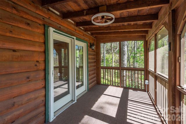 196 Friar Tuck Lane, Maggie Valley, NC 28751