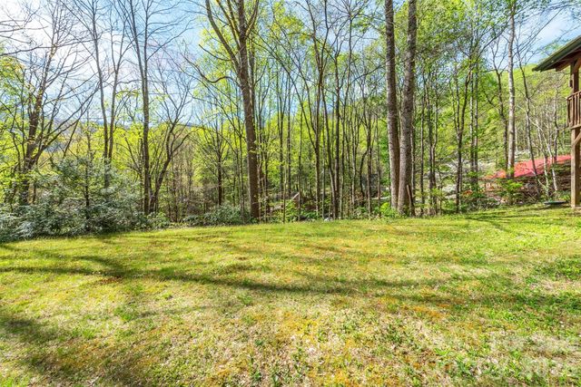 196 Friar Tuck Lane, Maggie Valley, NC 28751