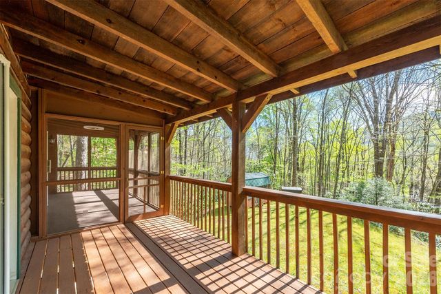 196 Friar Tuck Lane, Maggie Valley, NC 28751