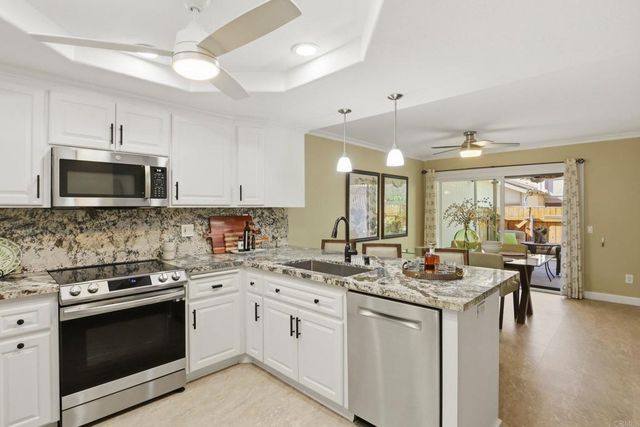 5482 Rebolla Lane, San Diego, CA 92124