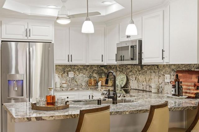 5482 Rebolla Lane, San Diego, CA 92124