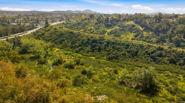 5482 Rebolla Lane, San Diego, CA 92124