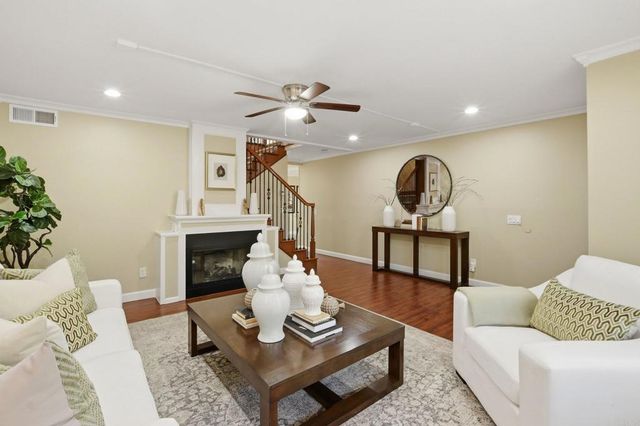 5482 Rebolla Lane, San Diego, CA 92124