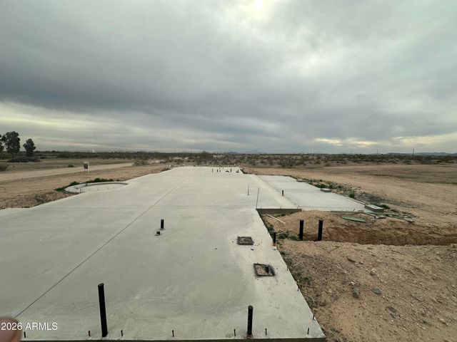 1028 N 361st Avenue 74, Tonopah, AZ 85354