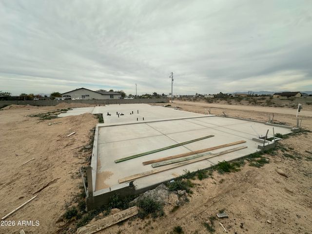 1028 N 361st Avenue 74, Tonopah, AZ 85354