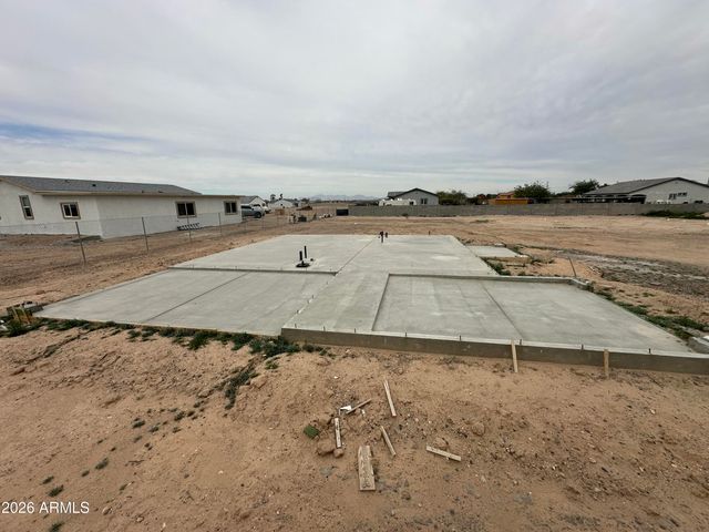 1028 N 361st Avenue 74, Tonopah, AZ 85354
