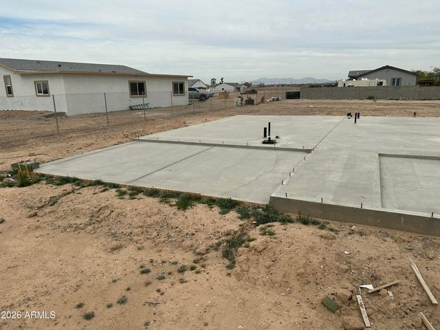 1028 N 361st Avenue 74, Tonopah, AZ 85354