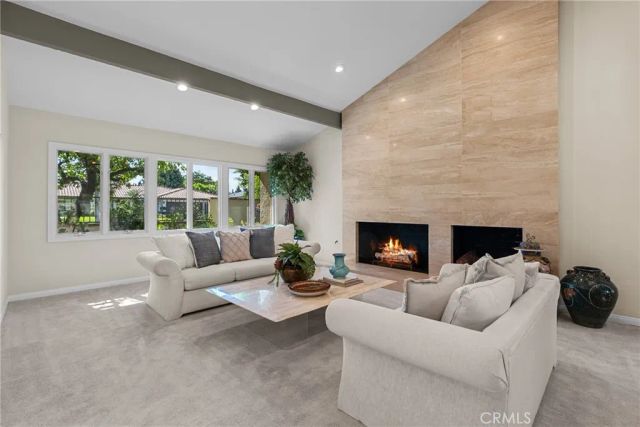 10216 Melvin, Northridge, CA 91324