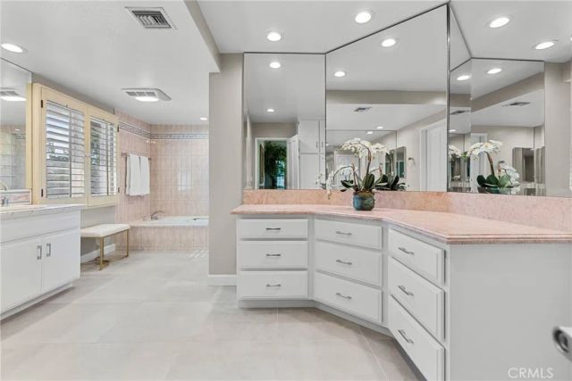 10216 Melvin, Northridge, CA 91324