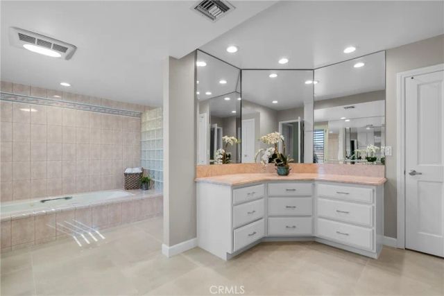 10216 Melvin, Northridge, CA 91324
