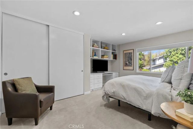 10216 Melvin, Northridge, CA 91324