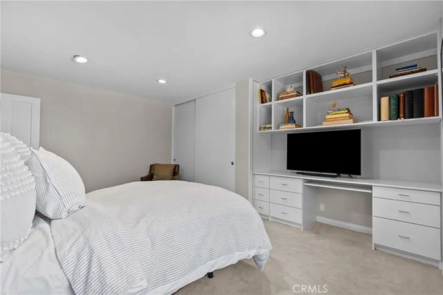 10216 Melvin, Northridge, CA 91324