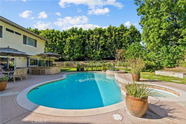 10216 Melvin, Northridge, CA 91324